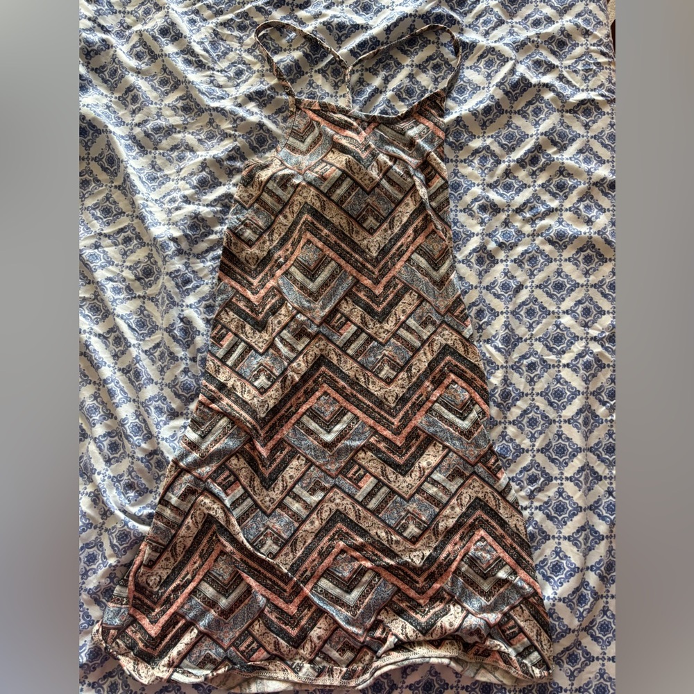 Chevron Patterned Sleeveless Dress